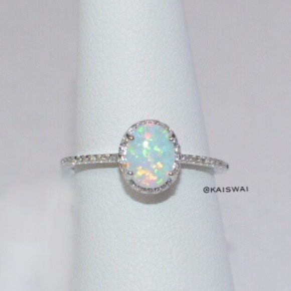 .925 Sterling Silver White Opal Ring - Picture 2 of 8